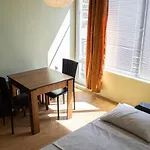 Апартаменты Central Couple Studio 2 Поморие