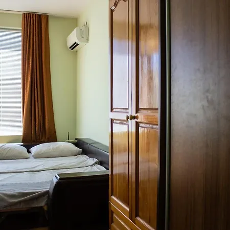Central Couple Studio 2 * Pomorie